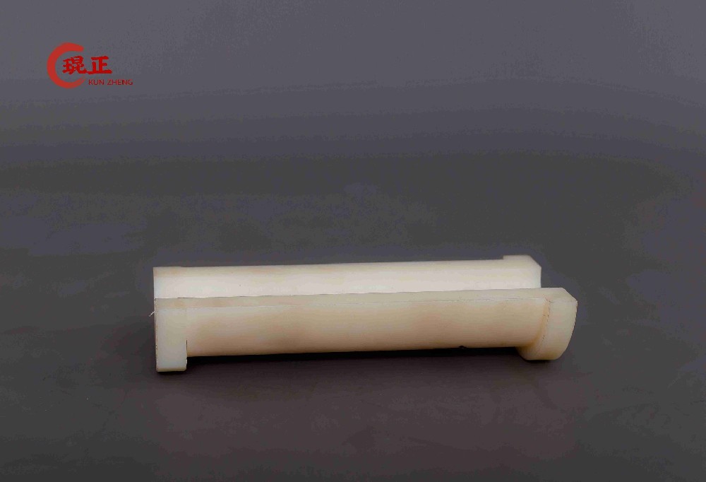 尼龍管夾